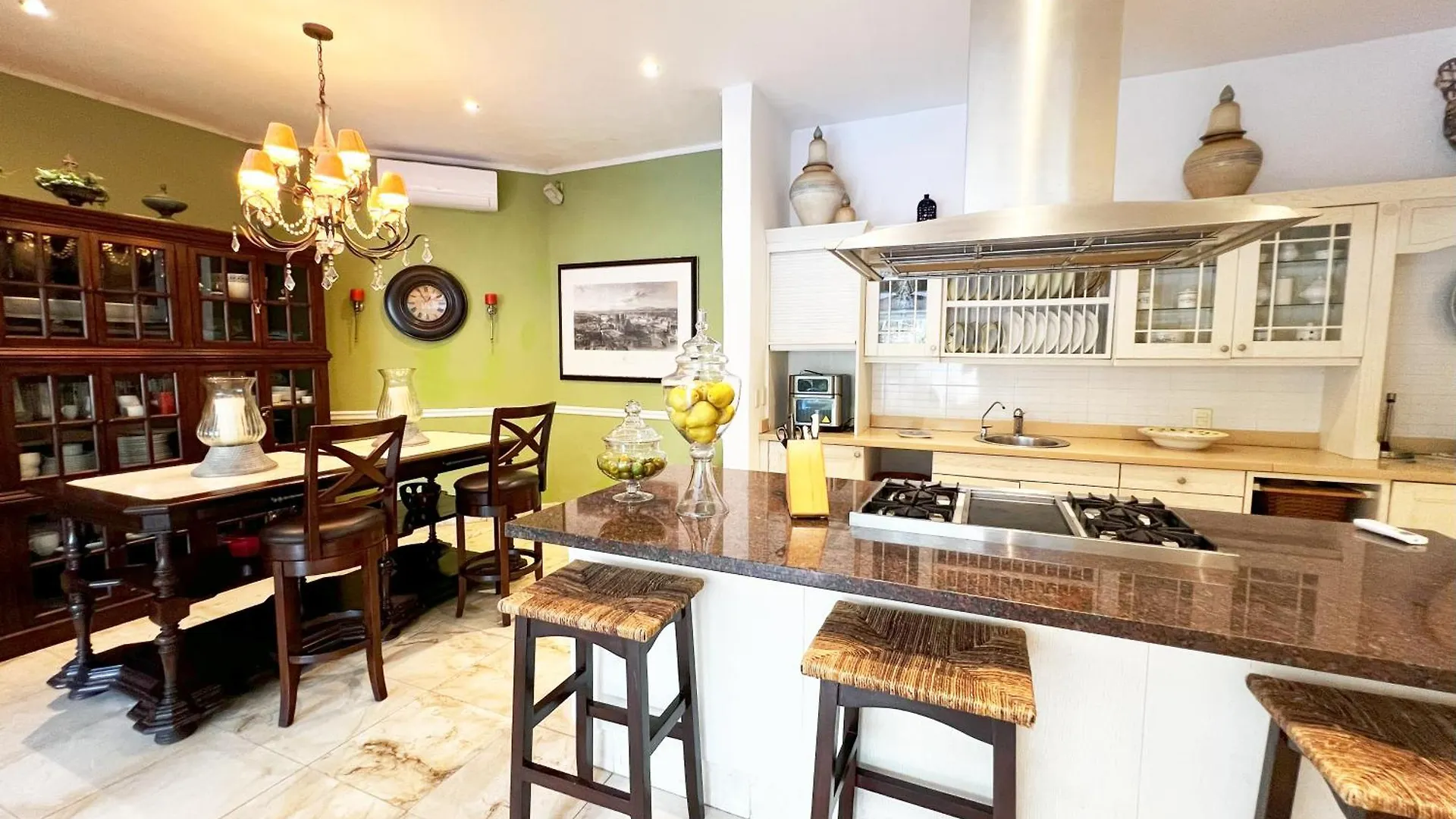 Classic Charm Villa With Private Pool & Garden Puerto Aventuras
